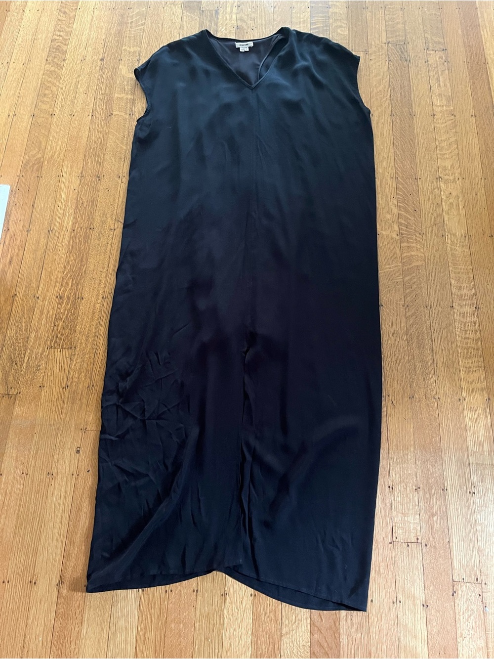 Helmut Lang Black V‑Neck Relaxed Maxi Dress - Picture 2 of 11